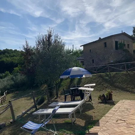 Farm stay La Pietra