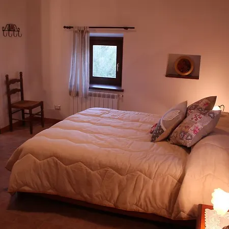 La Pietra Farm stay *