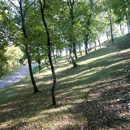 La Pietra Farm stay